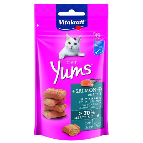 Vitakraft Cat Yums Snack Puha Jutalomfalat lazaccal 40g